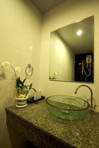 มาีรีนา เรซิเด้นท์ Hotel หาดบางรัก ภายนอก รูปภาพ